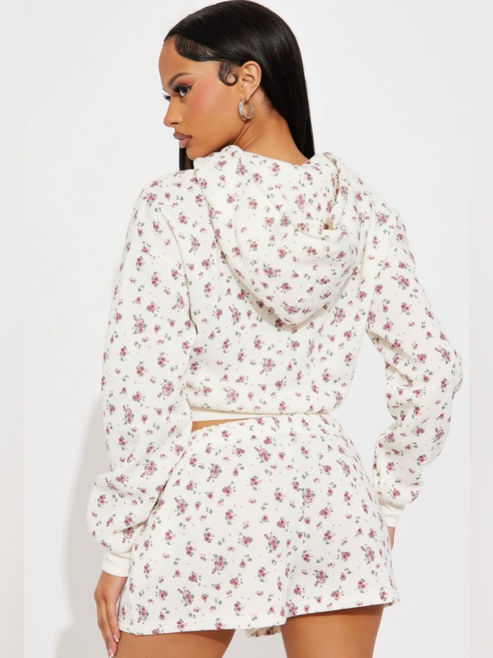 Floral Fleece Shorts Set White & Pink Medium - Picture 3 of 4